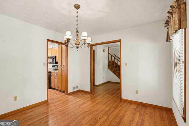948 Hightower Trail, Oxford, GA 30054
