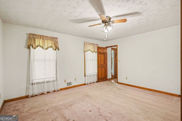 948 Hightower Trail, Oxford, GA 30054