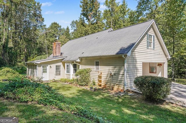 948 Hightower Trail, Oxford, GA 30054