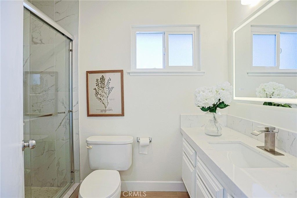 Image 48 of property listing at 2301 W Manly, Santa Ana, CA 92704