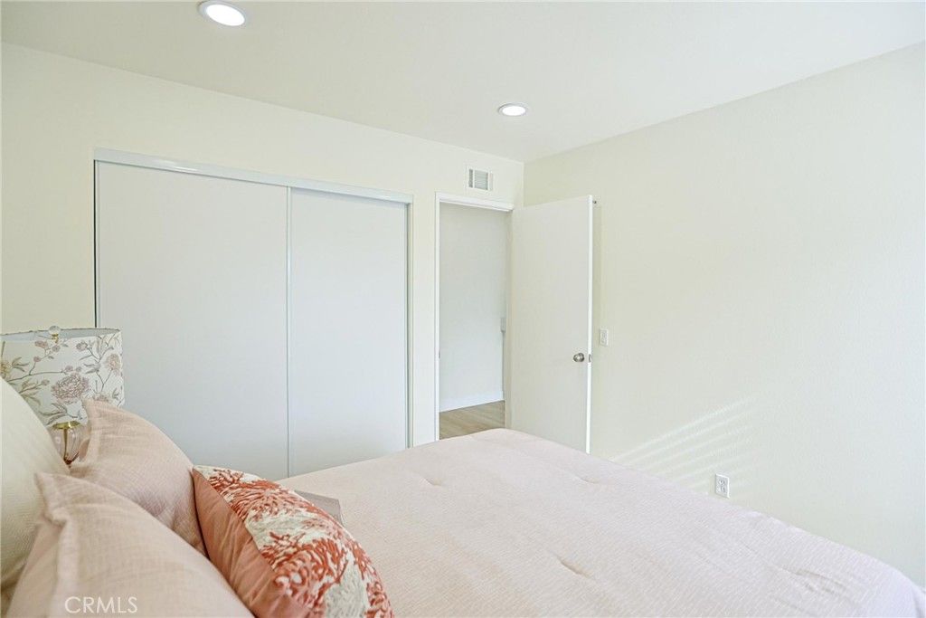 Image 57 of property listing at 2301 W Manly, Santa Ana, CA 92704