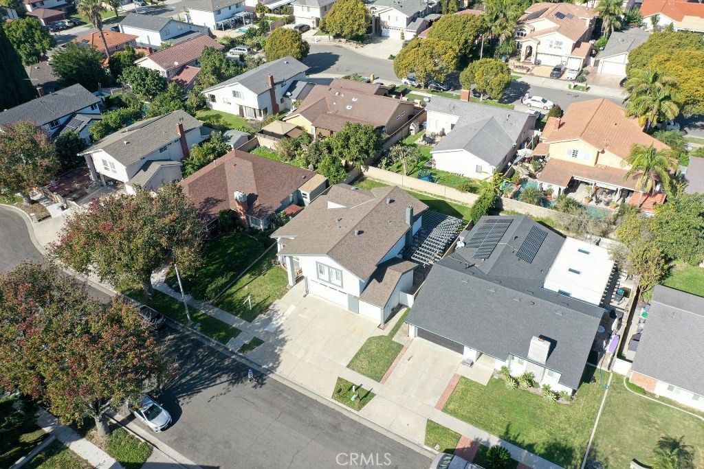 Image 66 of property listing at 2301 W Manly, Santa Ana, CA 92704