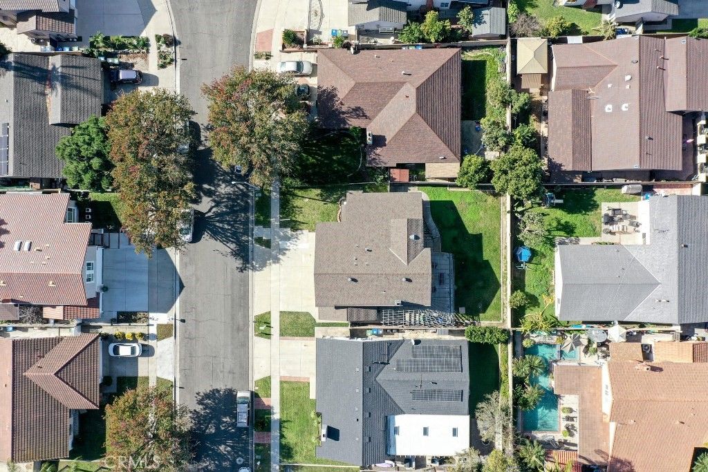 Image 68 of property listing at 2301 W Manly, Santa Ana, CA 92704