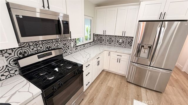 215 S Sullivan Street 220, Santa Ana, CA 92704