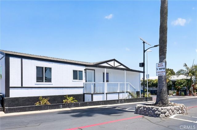215 S Sullivan Street 220, Santa Ana, CA 92704