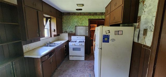 5049 N Hampshire Boulevard, Fort Worth, TX 76103