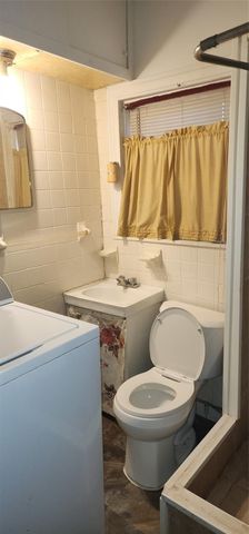 5049 N Hampshire Boulevard, Fort Worth, TX 76103