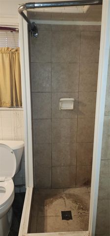 5049 N Hampshire Boulevard, Fort Worth, TX 76103