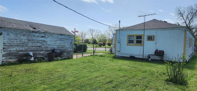 5049 N Hampshire Boulevard, Fort Worth, TX 76103