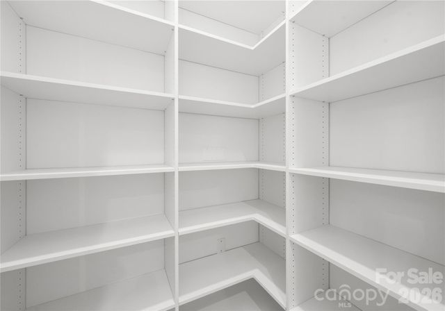 720 Ellsworth Road, Charlotte, NC 28211