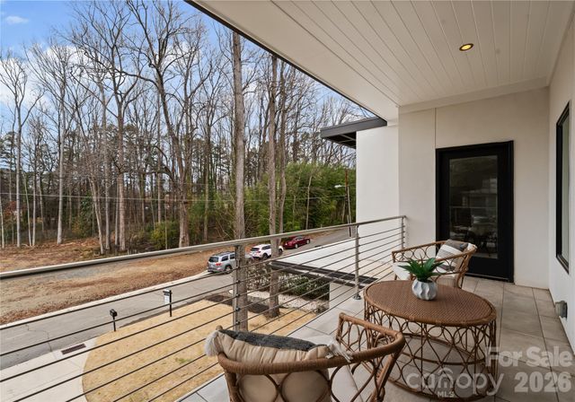 720 Ellsworth Road, Charlotte, NC 28211