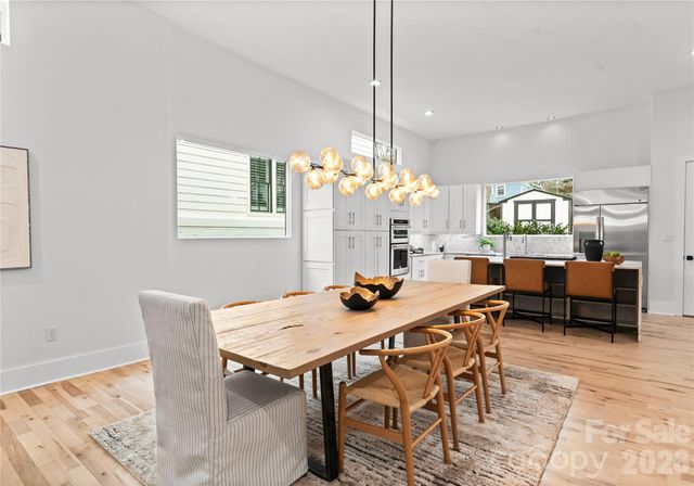 720 Ellsworth Road, Charlotte, NC 28211