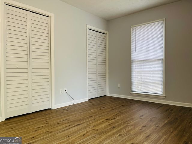 104 Peactree Court UNIT B, Lagrange, GA 30241