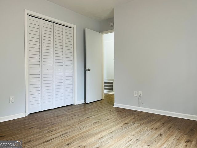 104 Peactree Court UNIT B, Lagrange, GA 30241