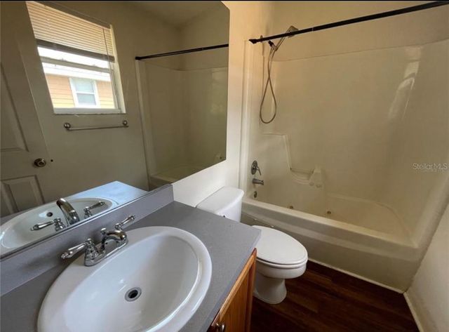 3860 SW 20TH AVENUE 1801, Gainesville, FL 32607