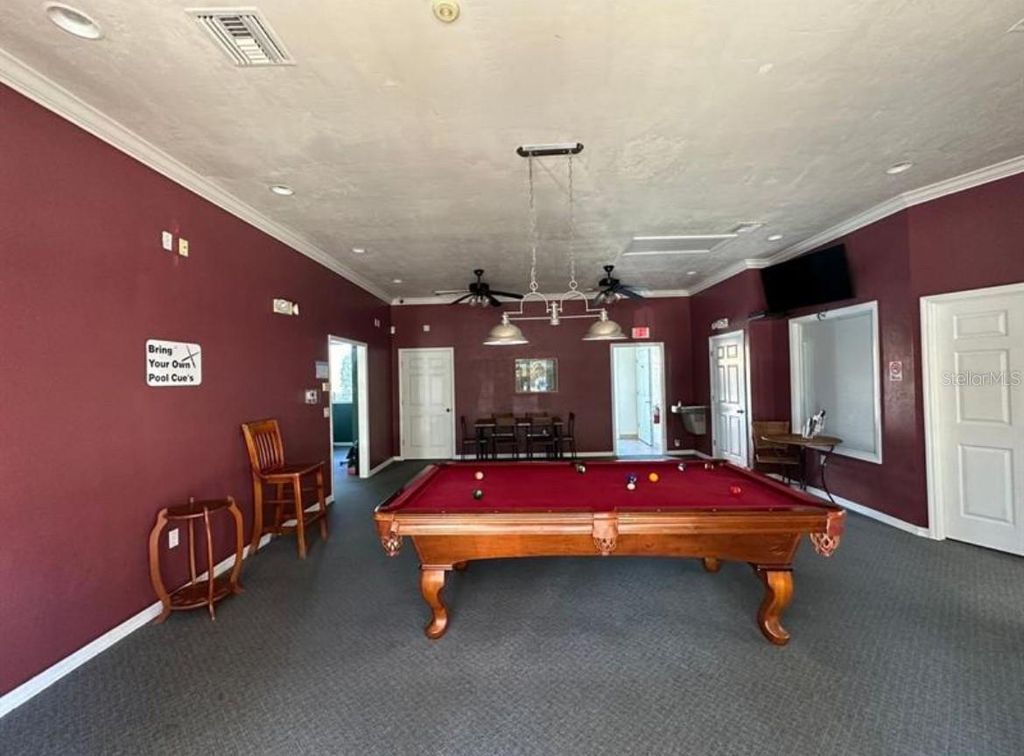 Image 18 of property listing at 3860 SW 20TH AVENUE 1801, Gainesville, FL 32607