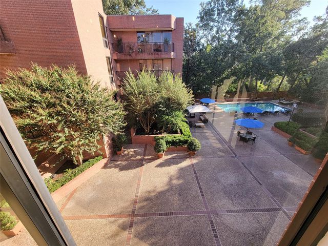 9333 Memorial Drive 320, Houston, TX 77024