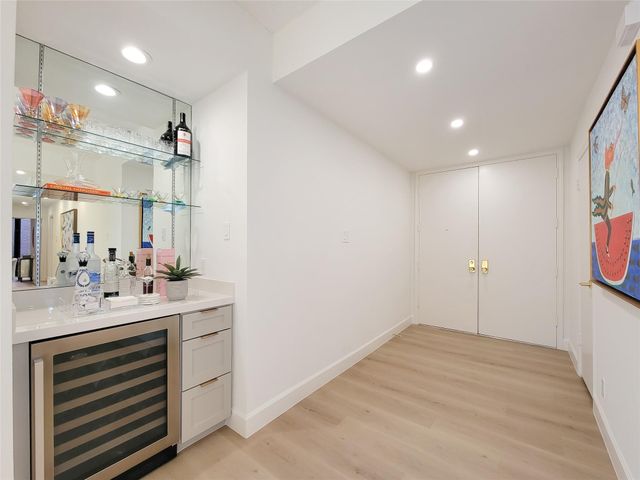 9333 Memorial Drive 320, Houston, TX 77024