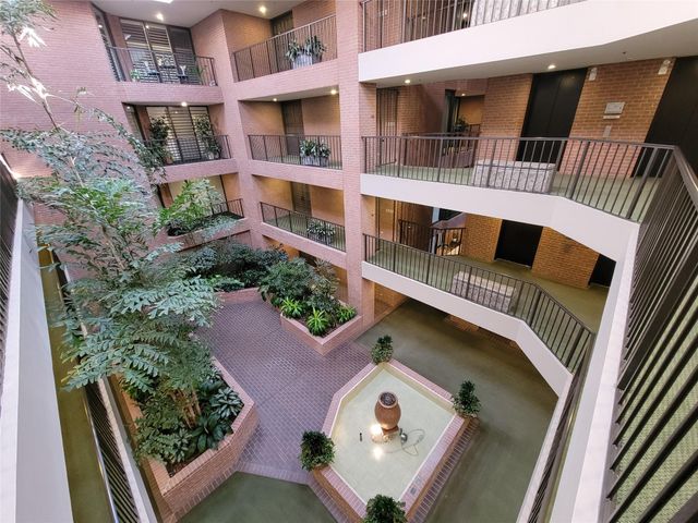 9333 Memorial Drive 320, Houston, TX 77024