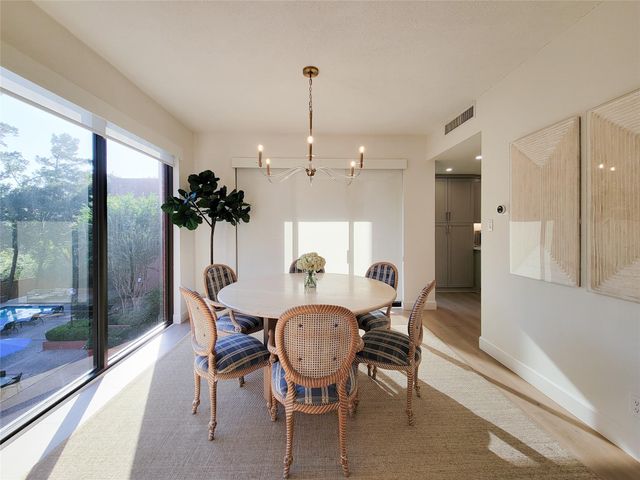 9333 Memorial Drive 320, Houston, TX 77024