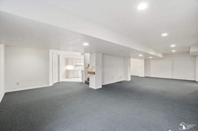 5470 Emerson Drive, Whiteford Twp, MI 49267