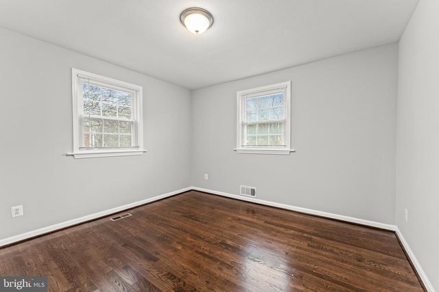 2713 PINECREEK PL, District Heights, MD 20747