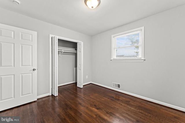 2713 PINECREEK PL, District Heights, MD 20747