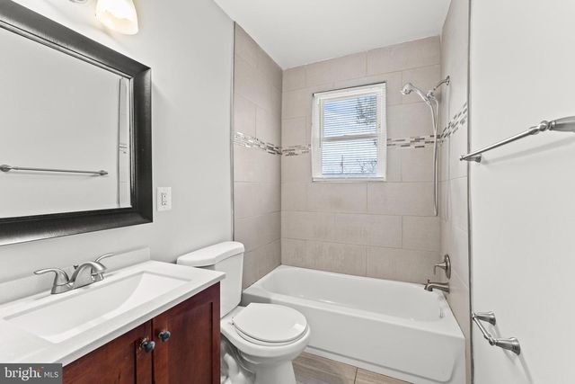 2713 PINECREEK PL, District Heights, MD 20747