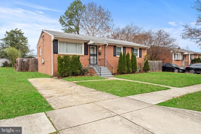 2713 PINECREEK PL, District Heights, MD 20747