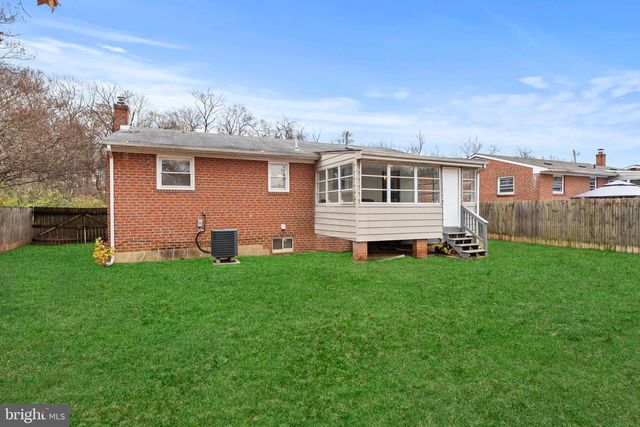 2713 PINECREEK PL, District Heights, MD 20747