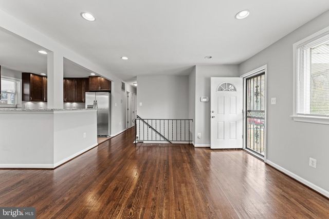 2713 PINECREEK PL, District Heights, MD 20747