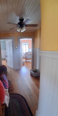 30 Cross Street, Littleton, NH 03561