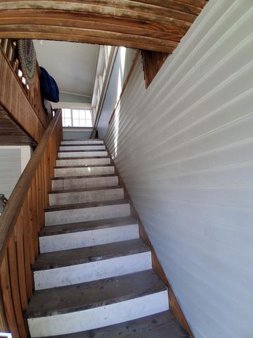 30 Cross Street, Littleton, NH 03561