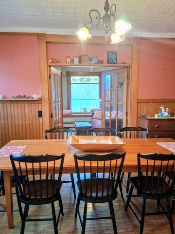 30 Cross Street, Littleton, NH 03561