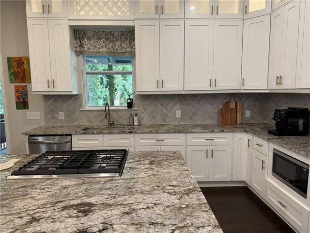256 1st Street SW, Atlanta, GA 30314