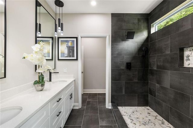 256 1st Street SW, Atlanta, GA 30314