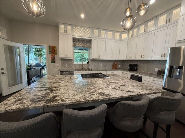 256 1st Street SW, Atlanta, GA 30314