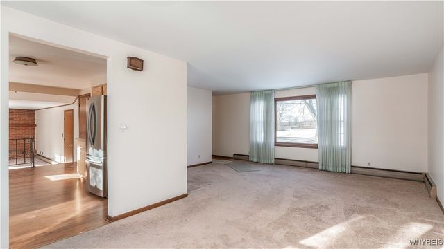 1818 Bedell Road, Grand Island, NY 14072