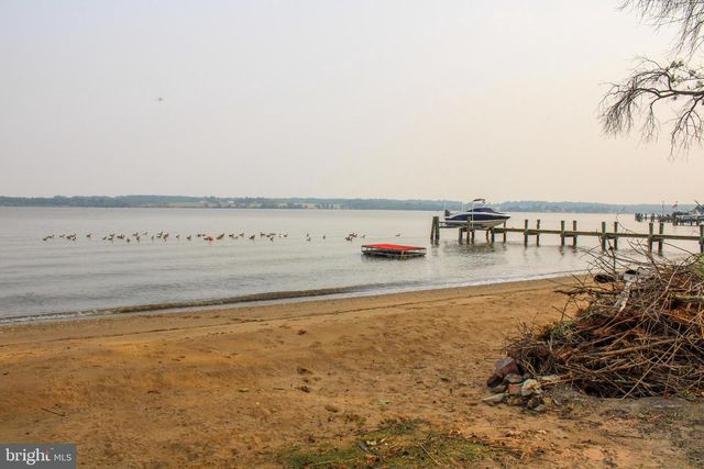 85 GREENHAVEN DR, Elkton, MD 21921