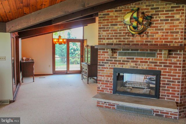 85 GREENHAVEN DR, Elkton, MD 21921