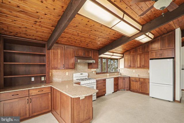 85 GREENHAVEN DR, Elkton, MD 21921