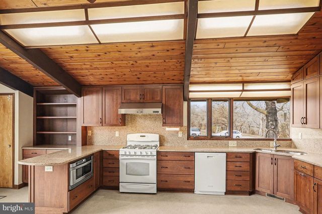 85 GREENHAVEN DR, Elkton, MD 21921