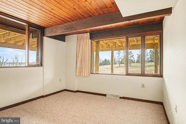 85 GREENHAVEN DR, Elkton, MD 21921