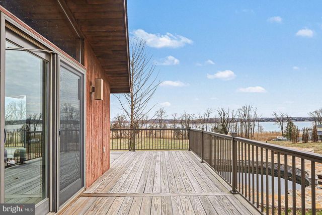 85 GREENHAVEN DR, Elkton, MD 21921