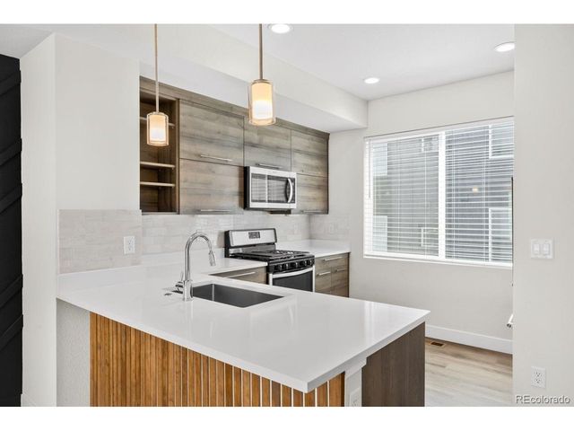 5538 W 11th Pl, Lakewood, CO 80214