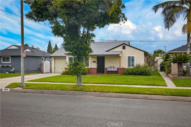 10534 Harvest Avenue, Santa Fe Springs, CA 90670