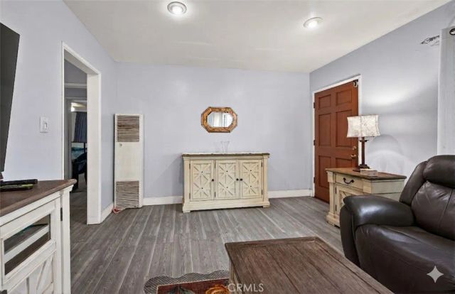 10534 Harvest Avenue, Santa Fe Springs, CA 90670