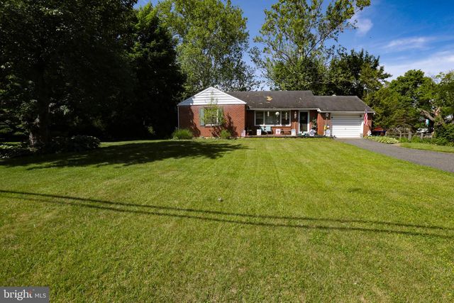 2188 SWAMP PIKE, Gilbertsville, PA 19525