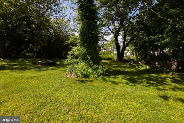 2188 SWAMP PIKE, Gilbertsville, PA 19525