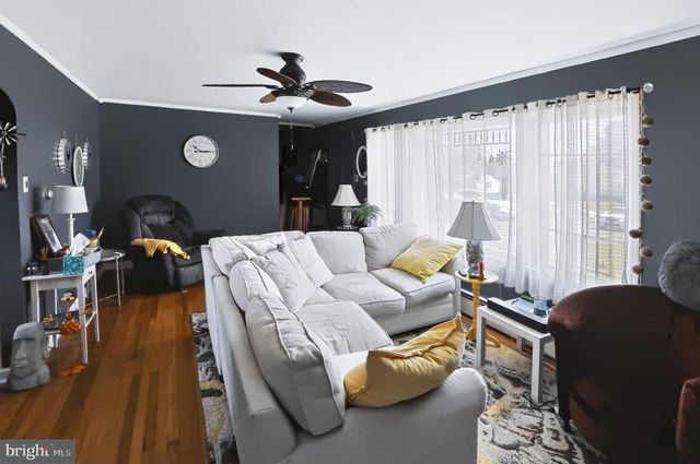 2188 SWAMP PIKE, Gilbertsville, PA 19525